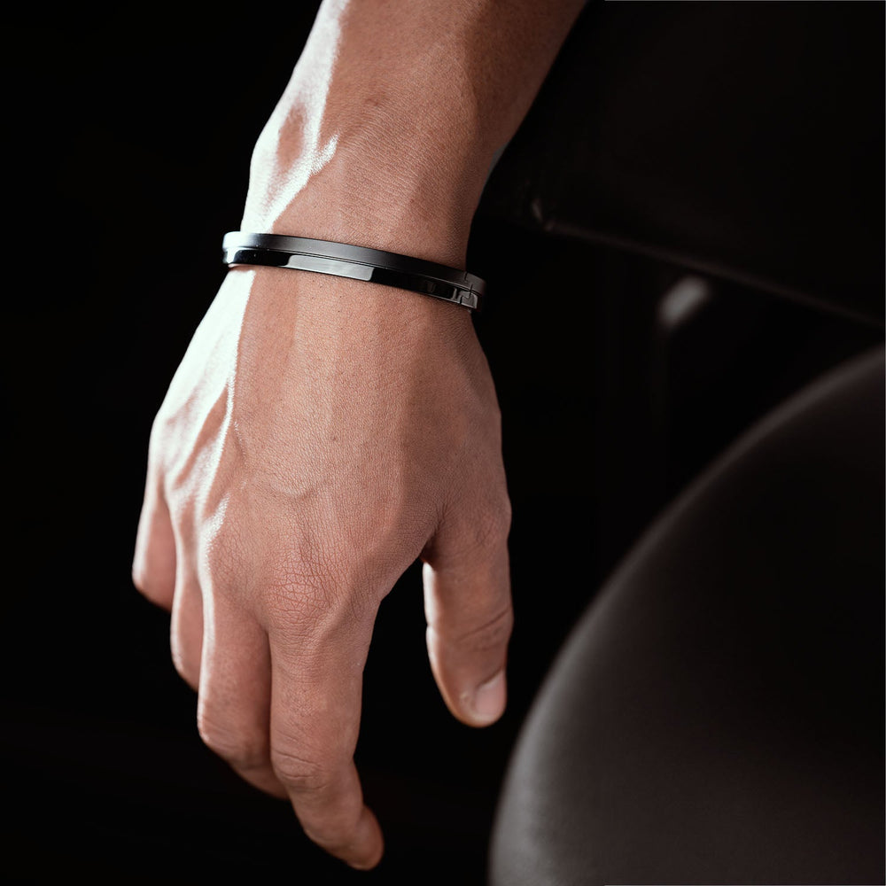 Black Matt & Glossy Dual Finish Kada