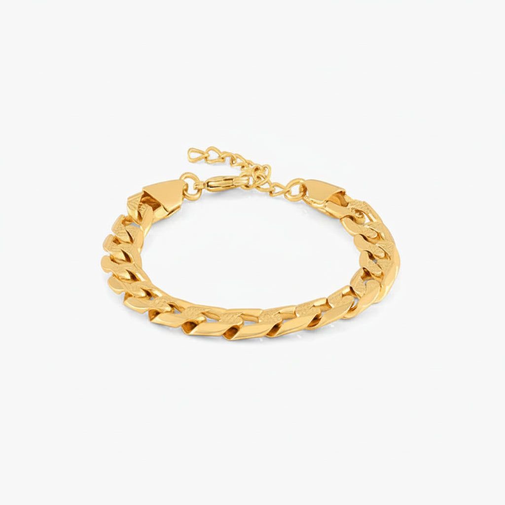 Gold plated Cuban bracelet for men with brass material, waterproof finish and anti-tarnish coating