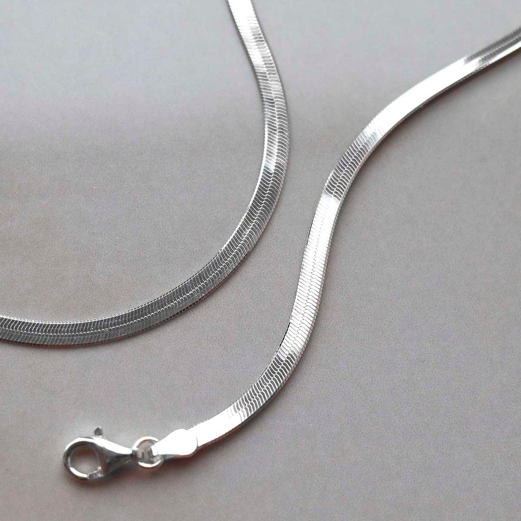 Silver Herringbone Chain, Herringbone Necklace, Minimal Chain for Men, Stainless Steel Chain, Everyday Chain, Men's Silver Necklace, Gen Z Jewellery, Minimal Jewellery for Men, Layering Chain.