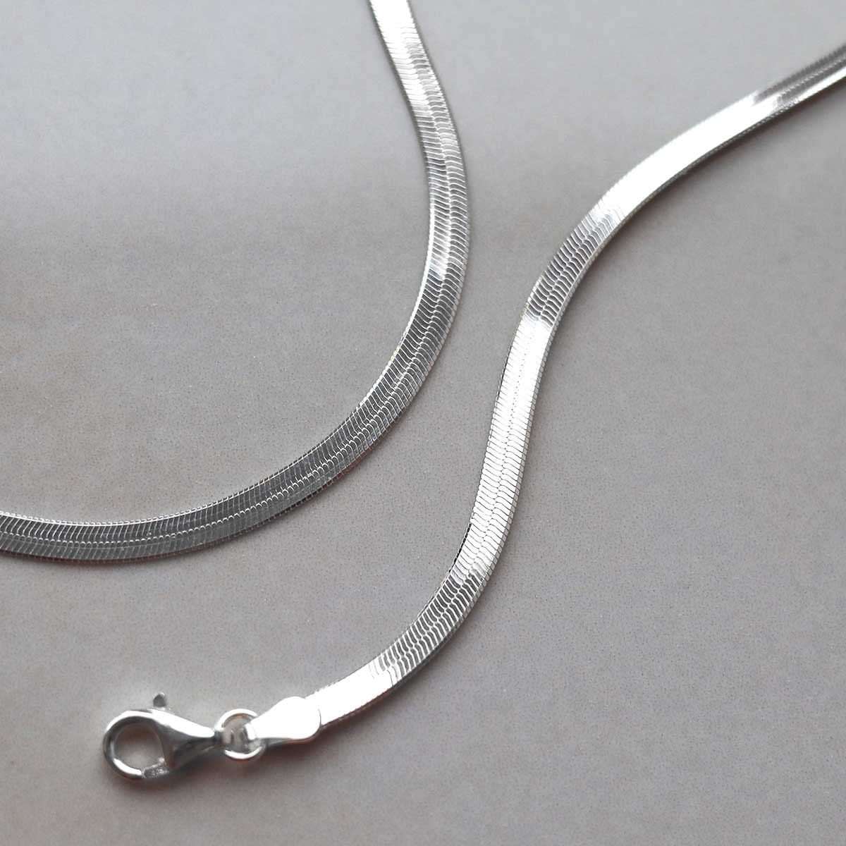 Silver Herringbone Chain, Herringbone Necklace, Minimal Chain for Men, Stainless Steel Chain, Everyday Chain, Men's Silver Necklace, Gen Z Jewellery, Minimal Jewellery for Men, Layering Chain.