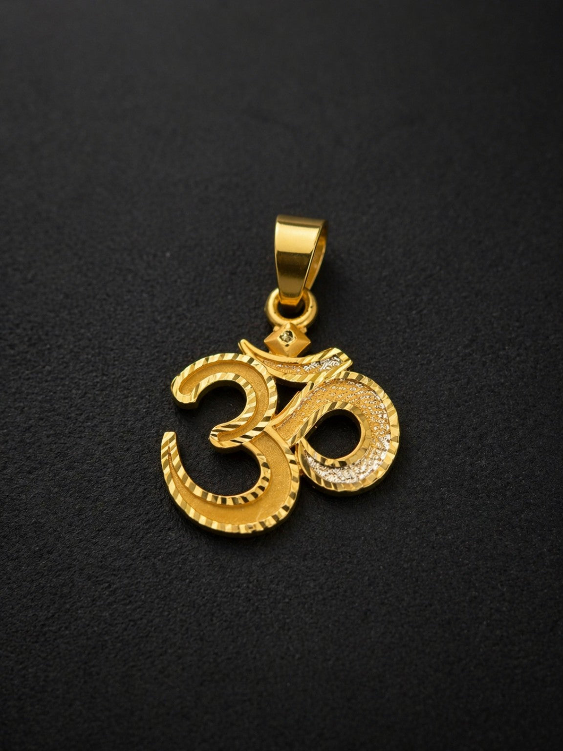 Men's Chain Pendant